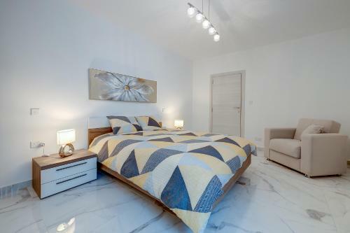 Stylish 2br Apartment In Central St Julians