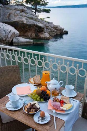 Hostal Apartments And Rooms Beachfront Luxury Condos
