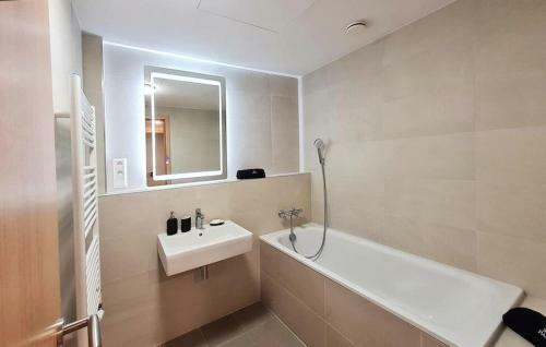 New Modern 2 Rooms Apartment In Bratislava
