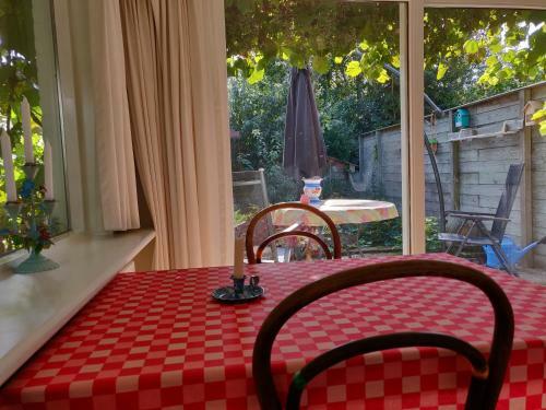 Bungalow Texel Near Beach And City Centre