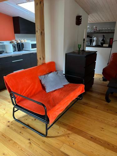 Studio Apartment And Free Airport Transfer