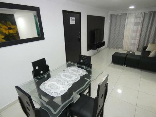 Apartamento Apto Moderno,excelente Ubicacion, Piscina,parking.