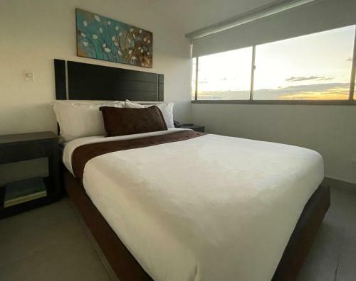 Hotel Travel Gold