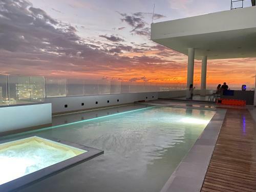 Apartamento Con Vista Al Mar! Espectacular Apto En Cabrero!