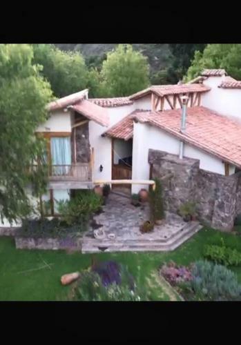 Inviting 10-bed Villa In Urubamba Cusco Peru