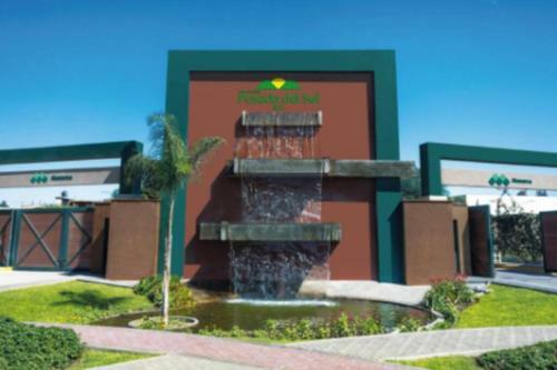 Agradable Casa Con Estacionamiento Gratuito