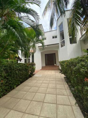Villa En Puerto San Jose