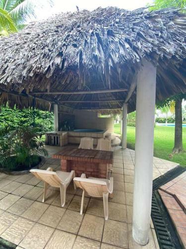 Villa En Puerto San Jose