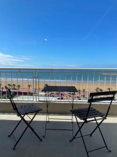 Luxury Apartment 105sqm Terrace Seafront