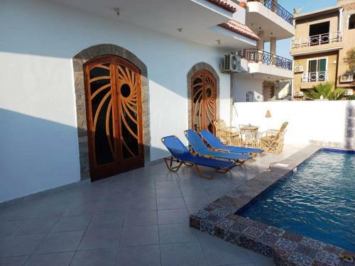 Villa Victoria