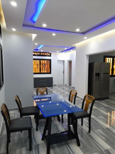 Apartamento Apparemment Moderne 4 Pi�ces Dakar Cit� Apix Tiouawane Peul