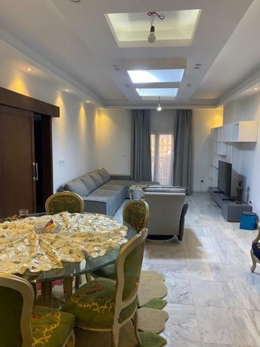 Lotus 66 Luxury Modern Apartment