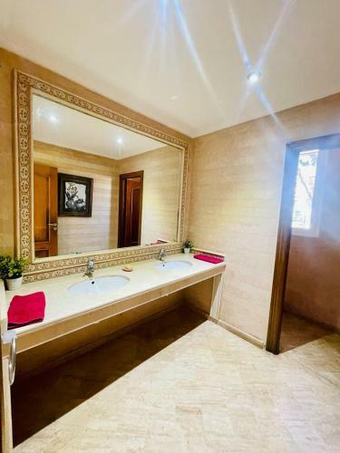 Luxury Villa In Casablanca
