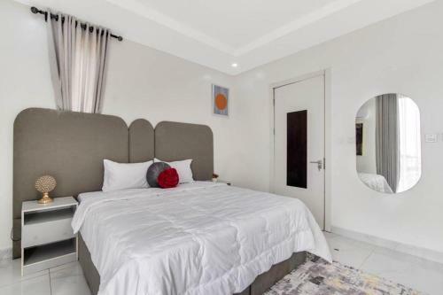 Apartamento Very Luxury Spacious Two Bedroom In Lekki Ikate