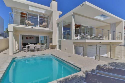 Villa 111 Memories - De Kelders Home With A View