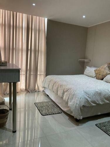 Lovely 3 Bedroom Apartment With Sea View