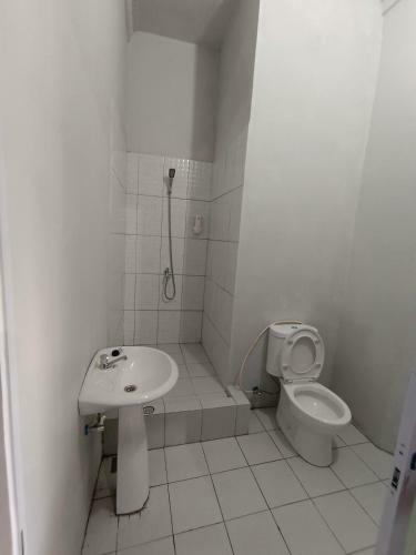 Hotel Homestay Adah