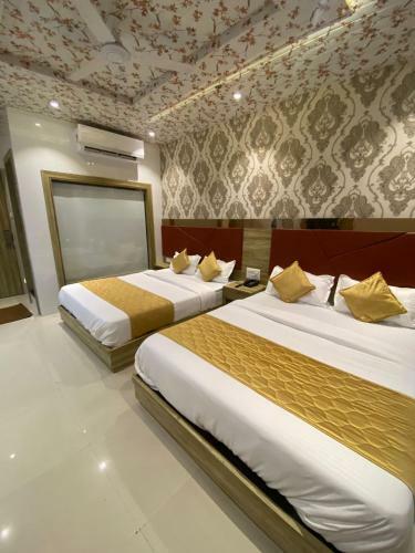 Hotel Bkc Crown - Near Us Embassy