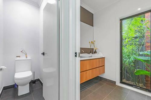 Villa Simone - Tranquil Hideaway In The Heart Of Echuca