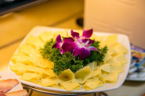 Sense Central Hanoi Hotel