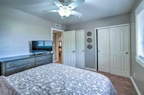Modern Glendale Desert Destination With Patio!