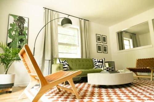 The Willa On 7th, Located In Downtown Bentonville!