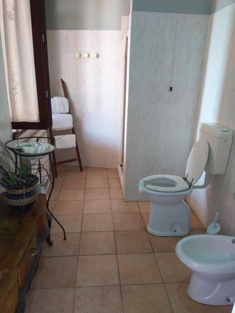 Hostal La Corte Del Poeta