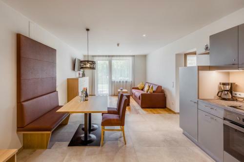 Hotel Margun - Apartments & Panoramarooms
