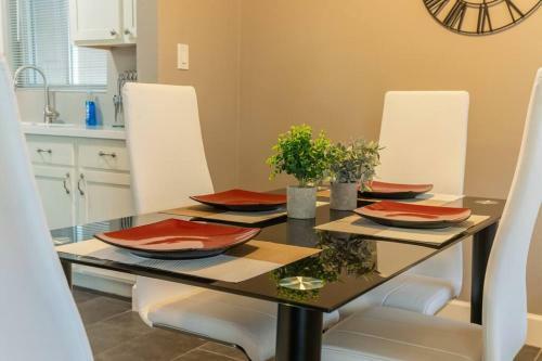 Modern Home In Old Town Scottsdale