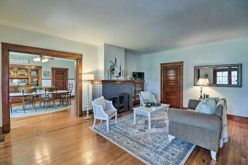 Historic Mountain Home Haven With Large Yard!