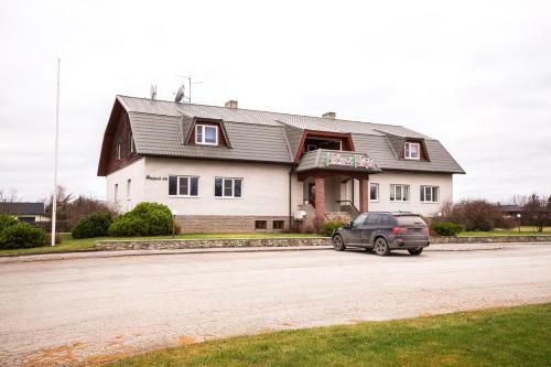 Albergue Helini Maja