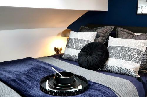 Hostal 5 Bed Home On Birdwell Road - Free Parking