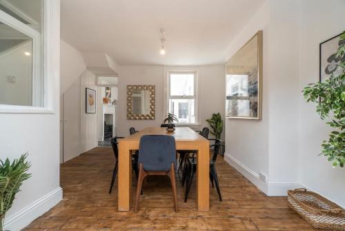 Apartamento The Pulteney Escape - Bright 4bdr House