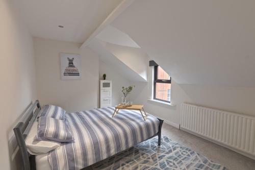 Charming Victorian Home Near Serene Ormeau Park