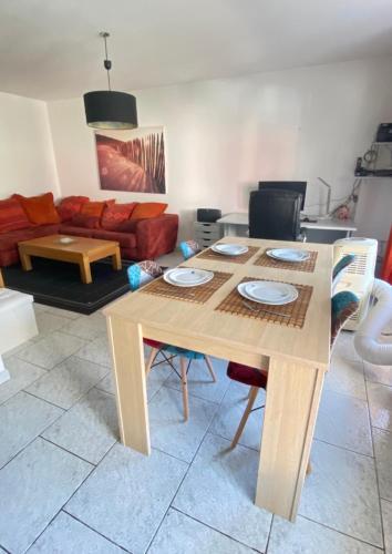 Apartamento Apt Familial Quartier Fontonne � Antibes By Weekome