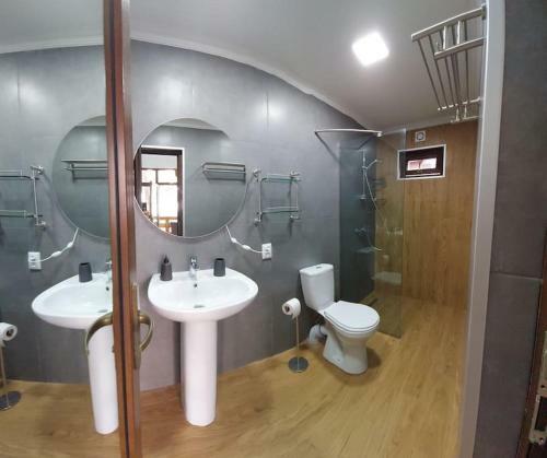 Beachfront 4-bedroom Home In Kaprovani Pine Forest