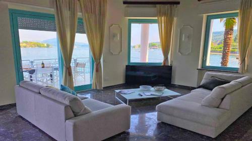 Luxury Villa Olga In Stresa