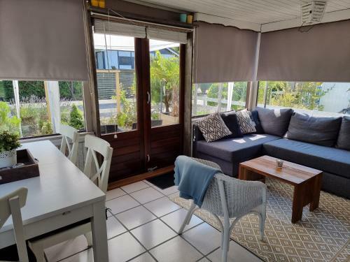 Lazy Cabin Near Hoek Van Holland Beach