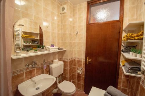 Central 1-bedroom Apartment (50sqm) - Duke