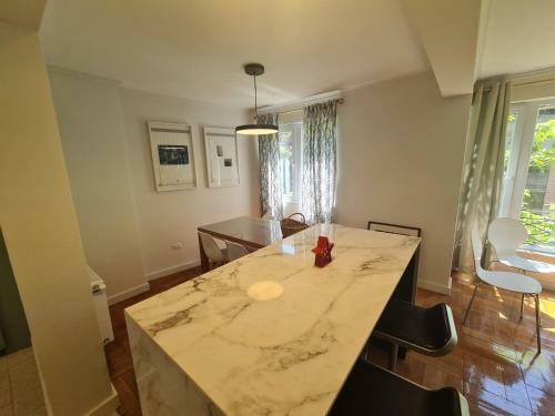 Oceana Suites Lastarria Apartment