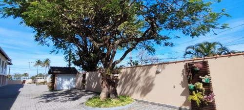 Casa Na Orla, Massagu�u