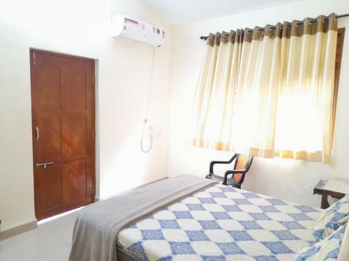 Good Shepherd Deluxe Rooms & Deluxe Apartments