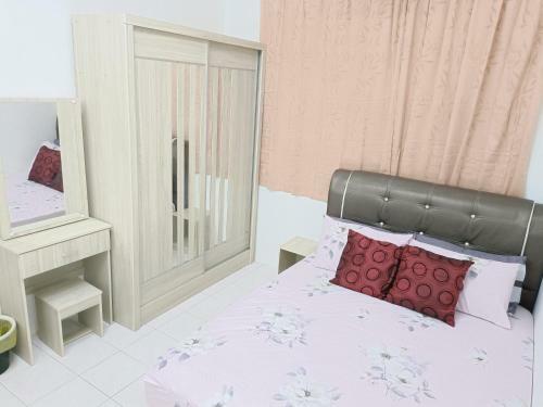 Apartamento Adempuri Homestay