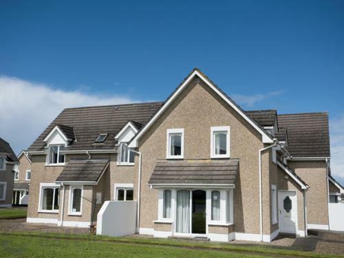 Moore Bay Holiday Homes