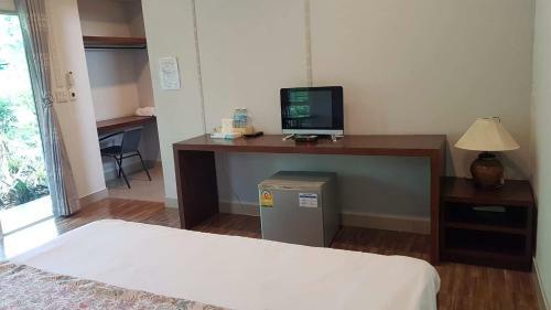 Hotel T Resort Suphanburi