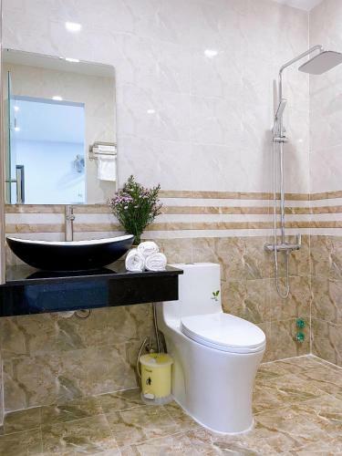 Gold Pig Homestay & Apartment