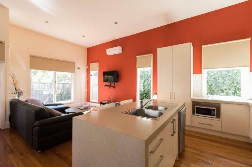 Healesville Cottage