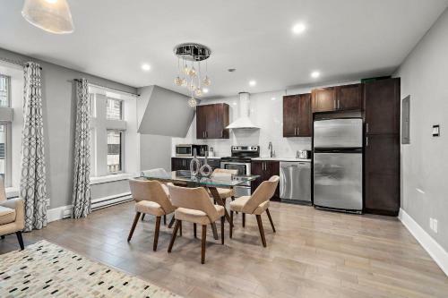 Charming Fresh 3br Apartment On Bishop St