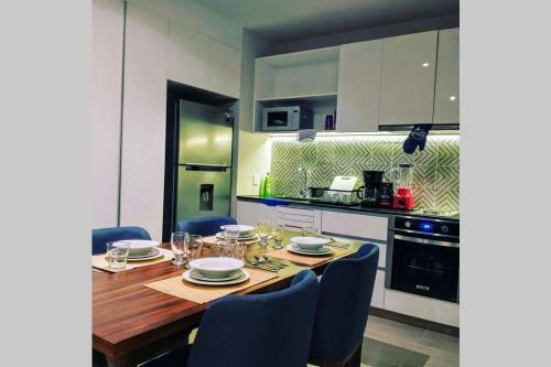 Apartamento Kaab Atp New Vacation Apt With Rooftop Pool, Cozy!