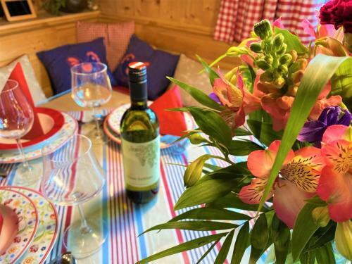 Uriges Chalet Auf �ber 1250m +dampfbad +netflix!